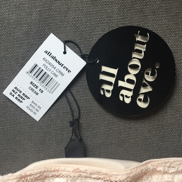 Never worn - Picture 2 of 3